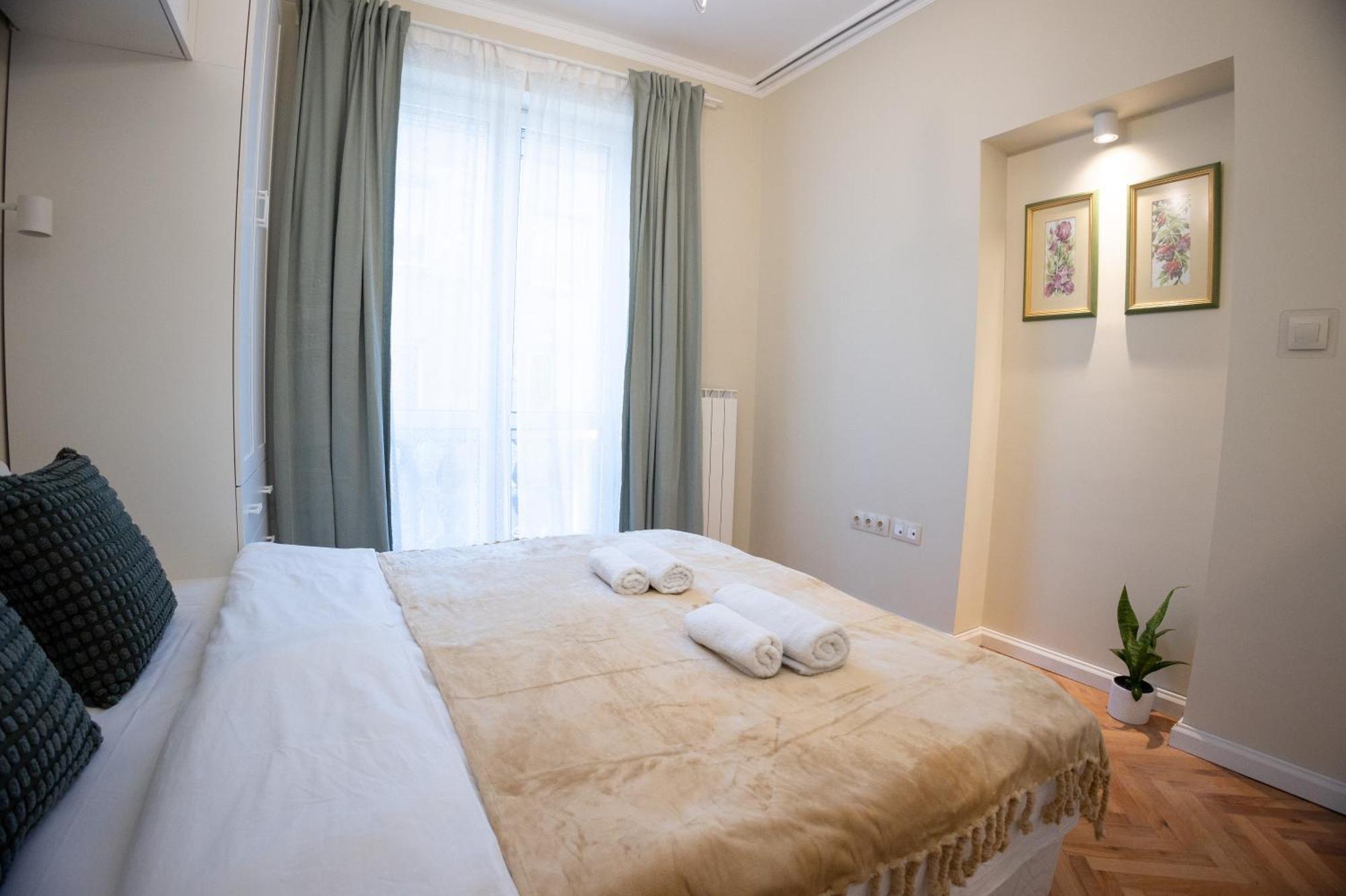 Planeta Dos Sonhos - Fast Wi-Fi, 1Bdr, Top Centre Sofya Dış mekan fotoğraf