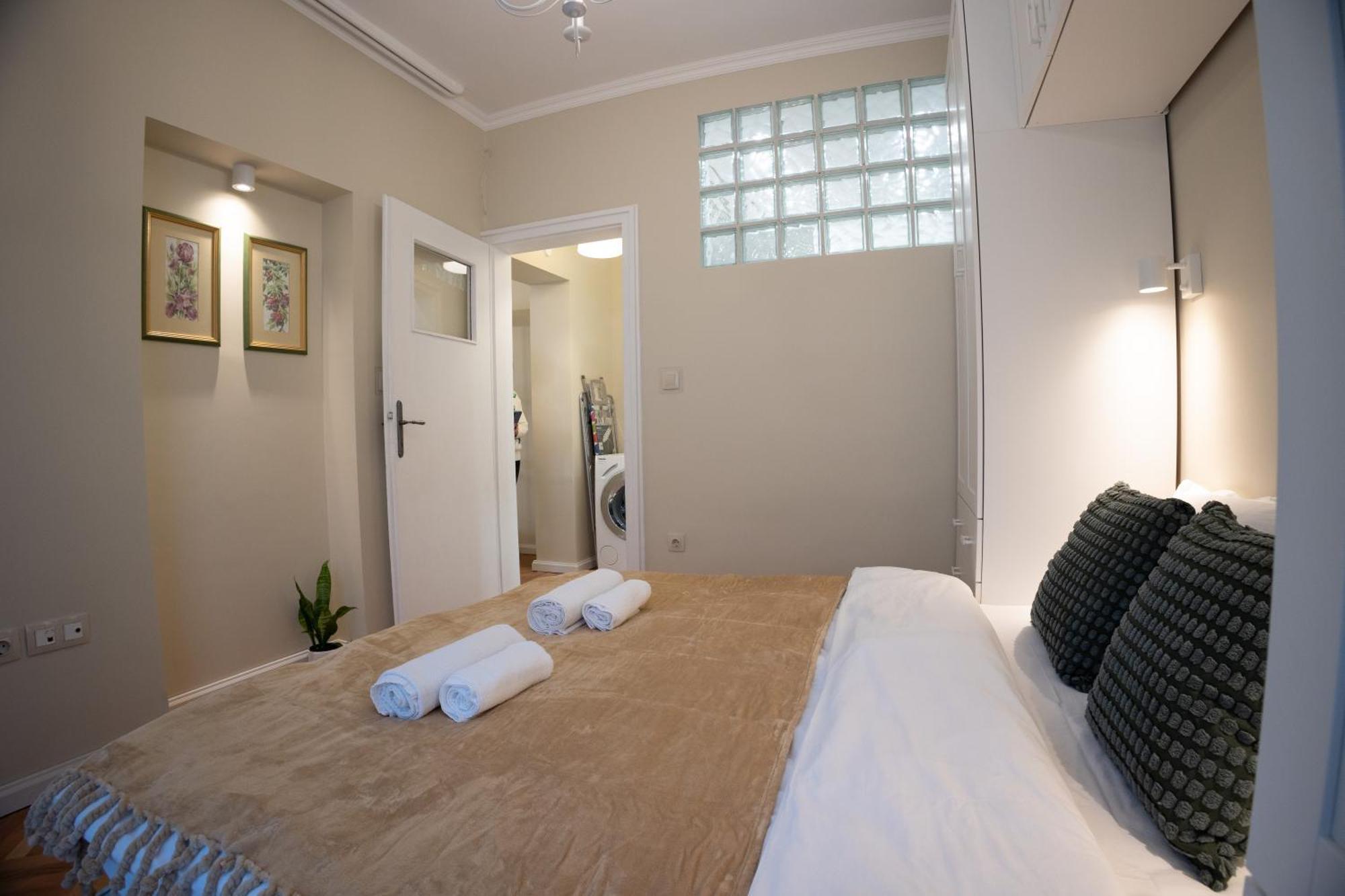 Planeta Dos Sonhos - Fast Wi-Fi, 1Bdr, Top Centre Sofya Dış mekan fotoğraf