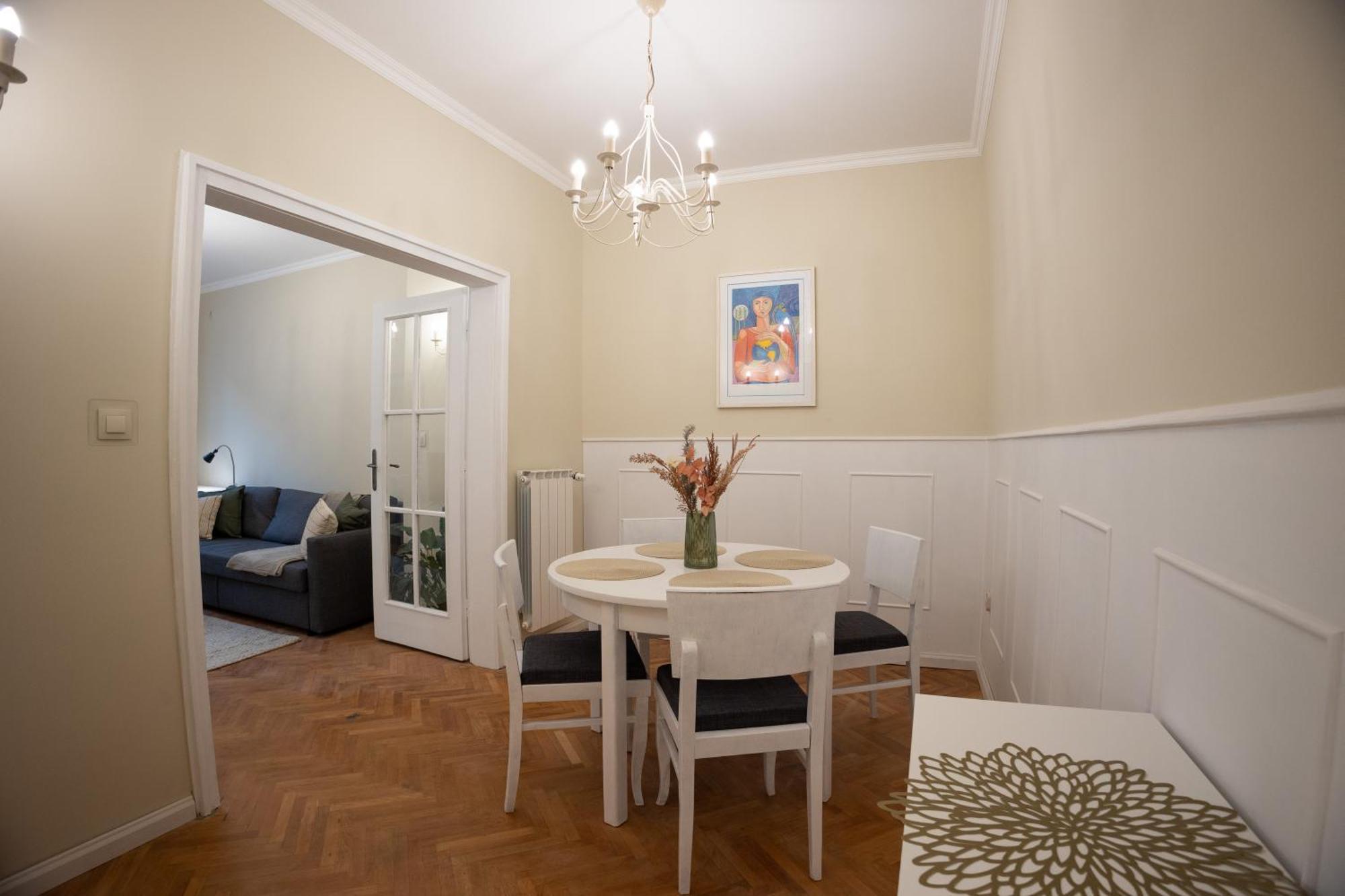 Planeta Dos Sonhos - Fast Wi-Fi, 1Bdr, Top Centre Sofya Dış mekan fotoğraf